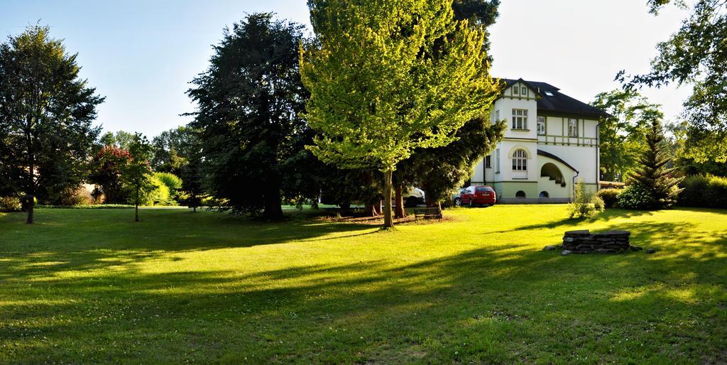 Pension Habermannova Vila Bludov (Sumperk) Exterior foto