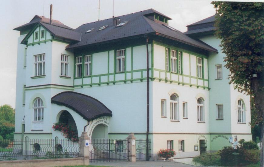 Pension Habermannova Vila Bludov (Sumperk) Exterior foto
